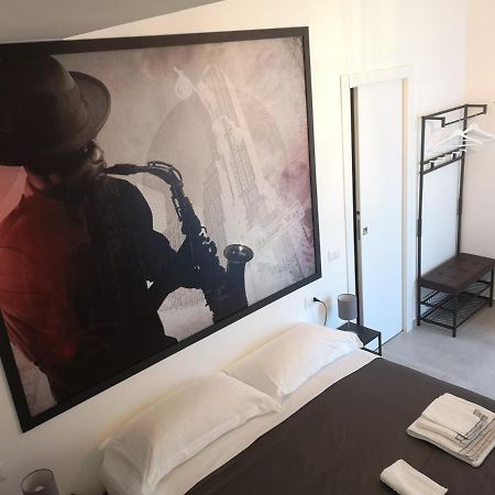 Smart Rooms بستويا المظهر الخارجي الصورة