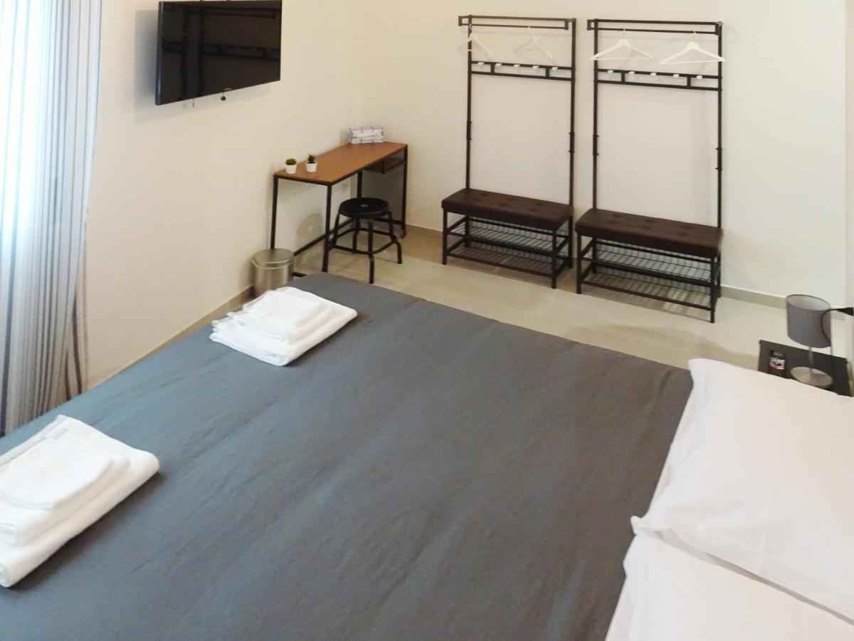 Smart Rooms بستويا المظهر الخارجي الصورة