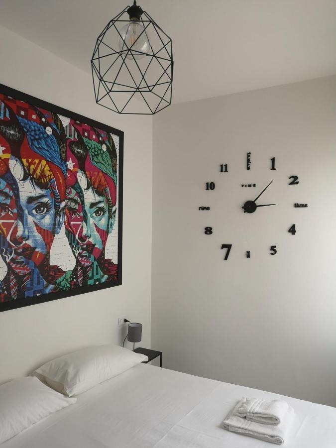 Smart Rooms بستويا المظهر الخارجي الصورة