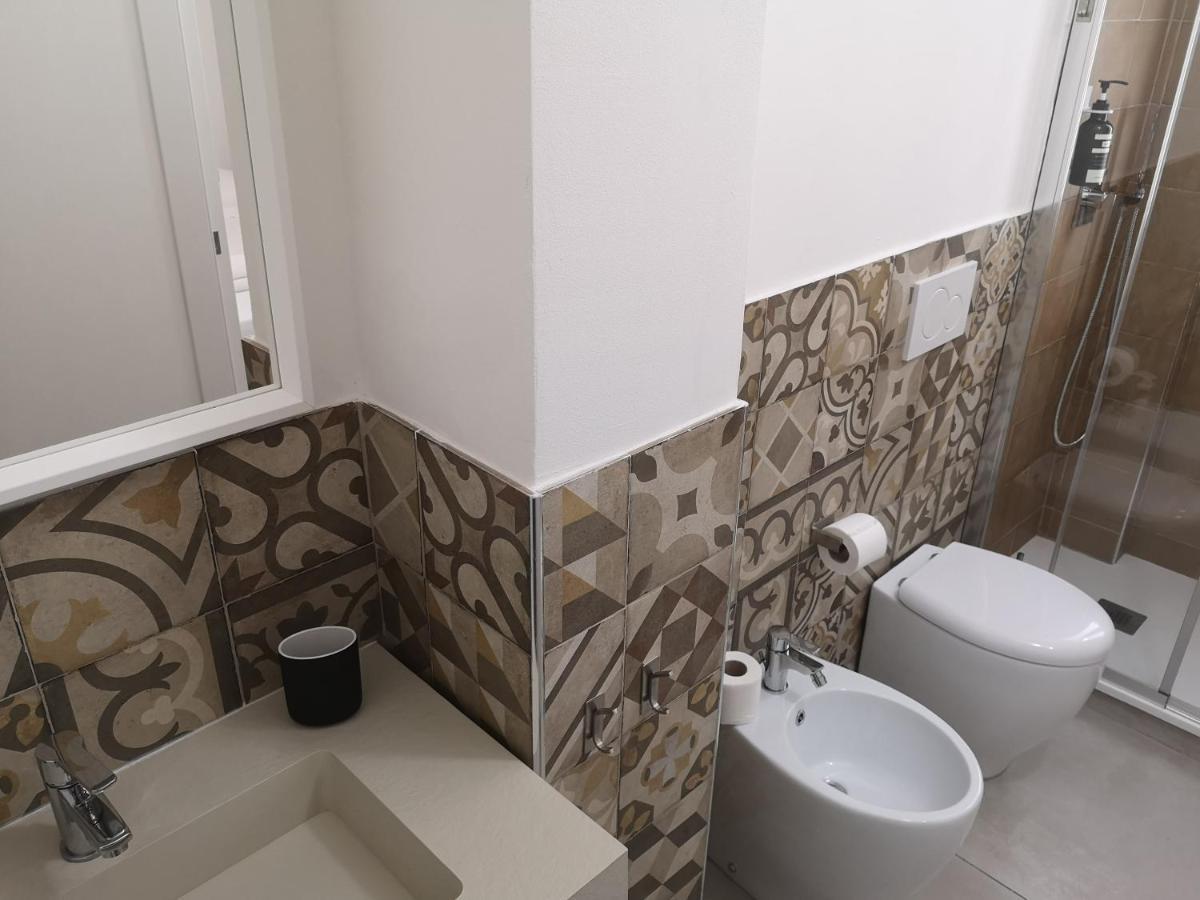 Smart Rooms بستويا المظهر الخارجي الصورة