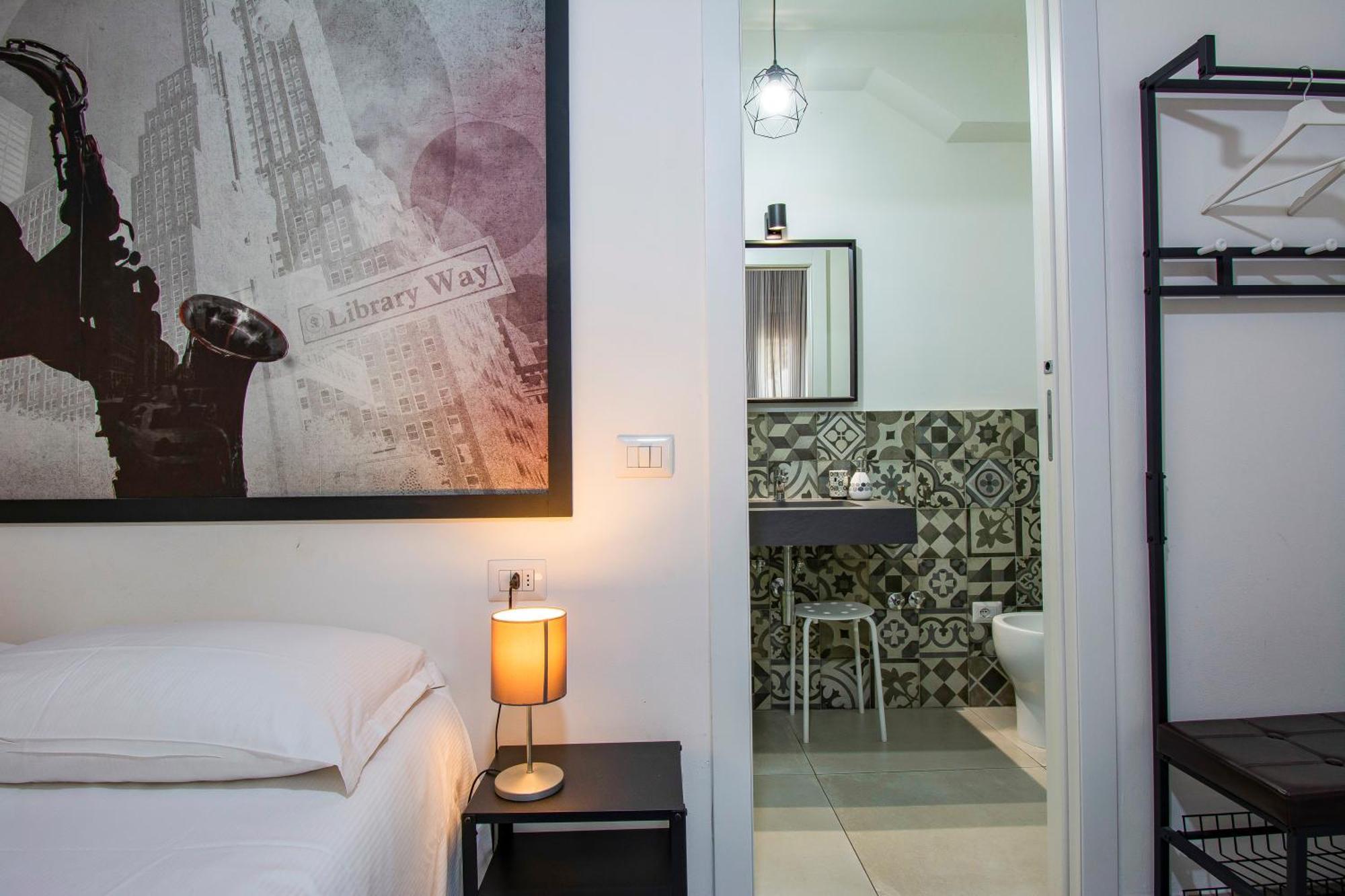 Smart Rooms بستويا المظهر الخارجي الصورة