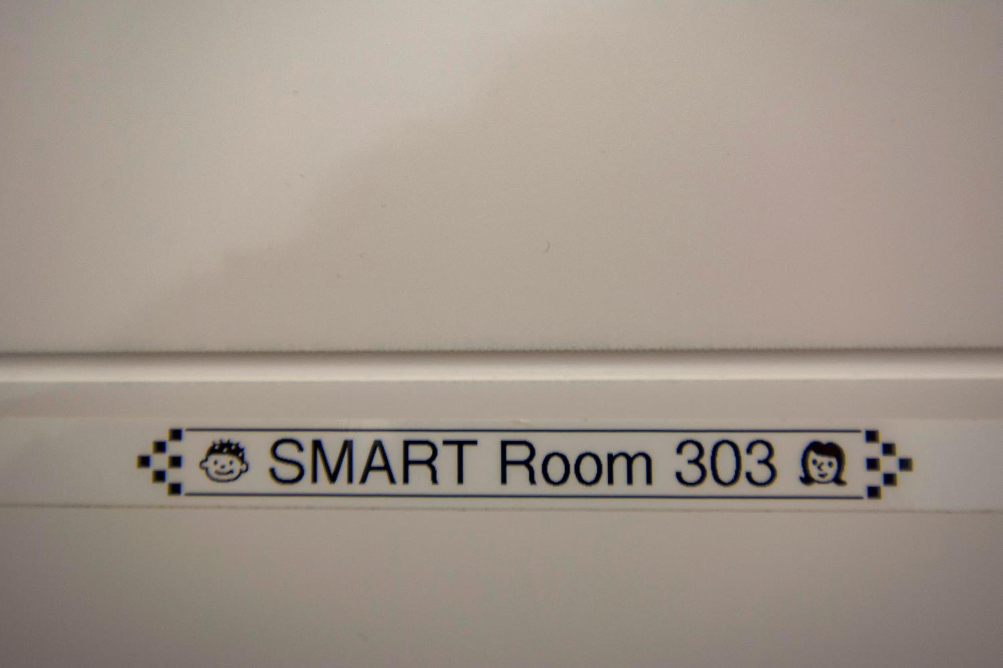 Smart Rooms بستويا المظهر الخارجي الصورة