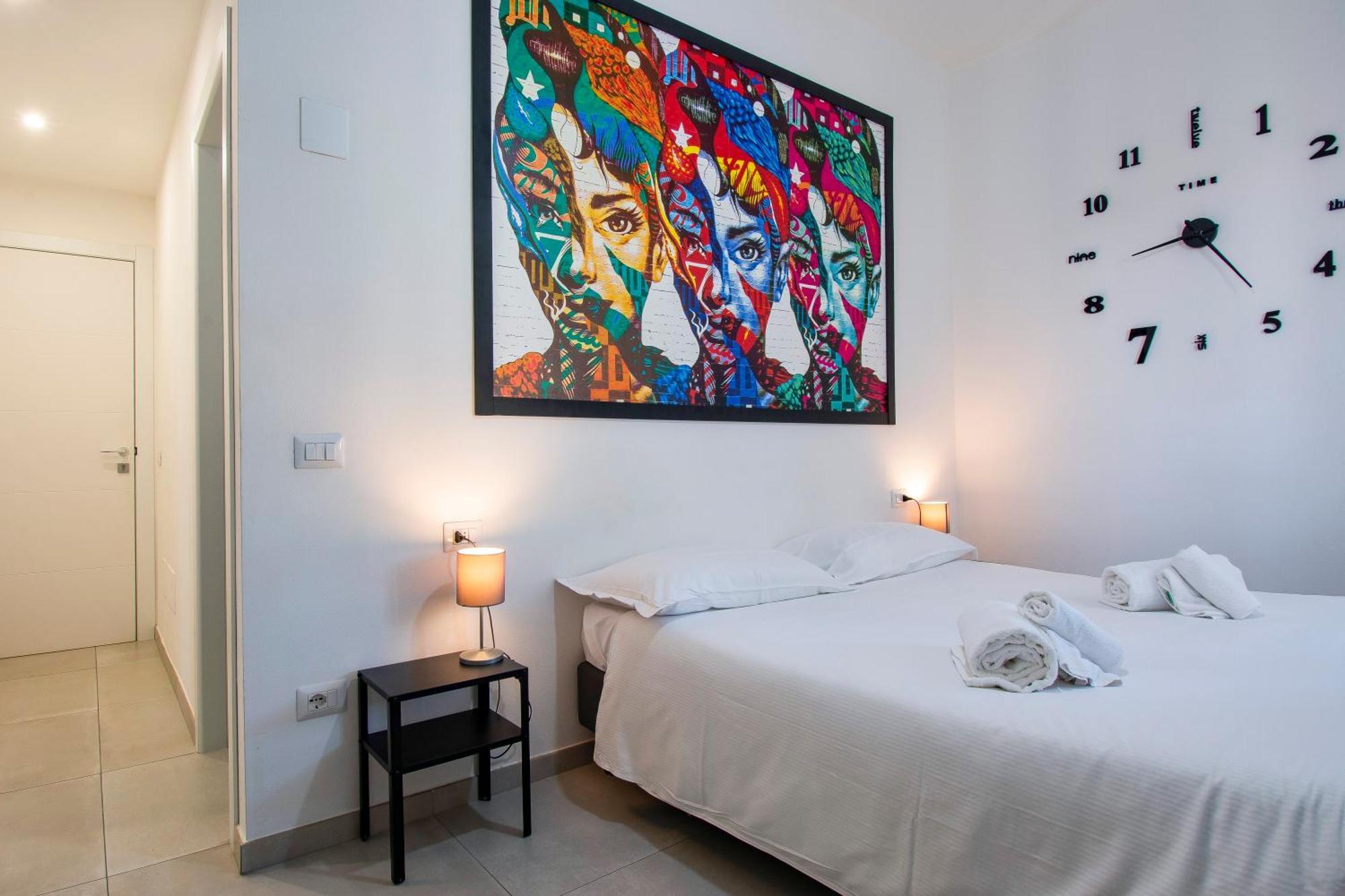 Smart Rooms بستويا المظهر الخارجي الصورة